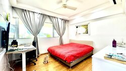 Blk 705 Hougang Avenue 2 (Hougang), HDB Executive #456709681